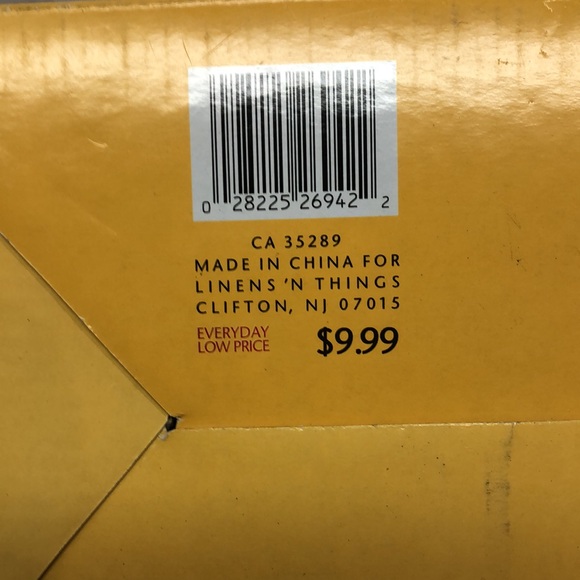 Linens-N-Things Apple Candles in Bucket - Picture 4 of 10